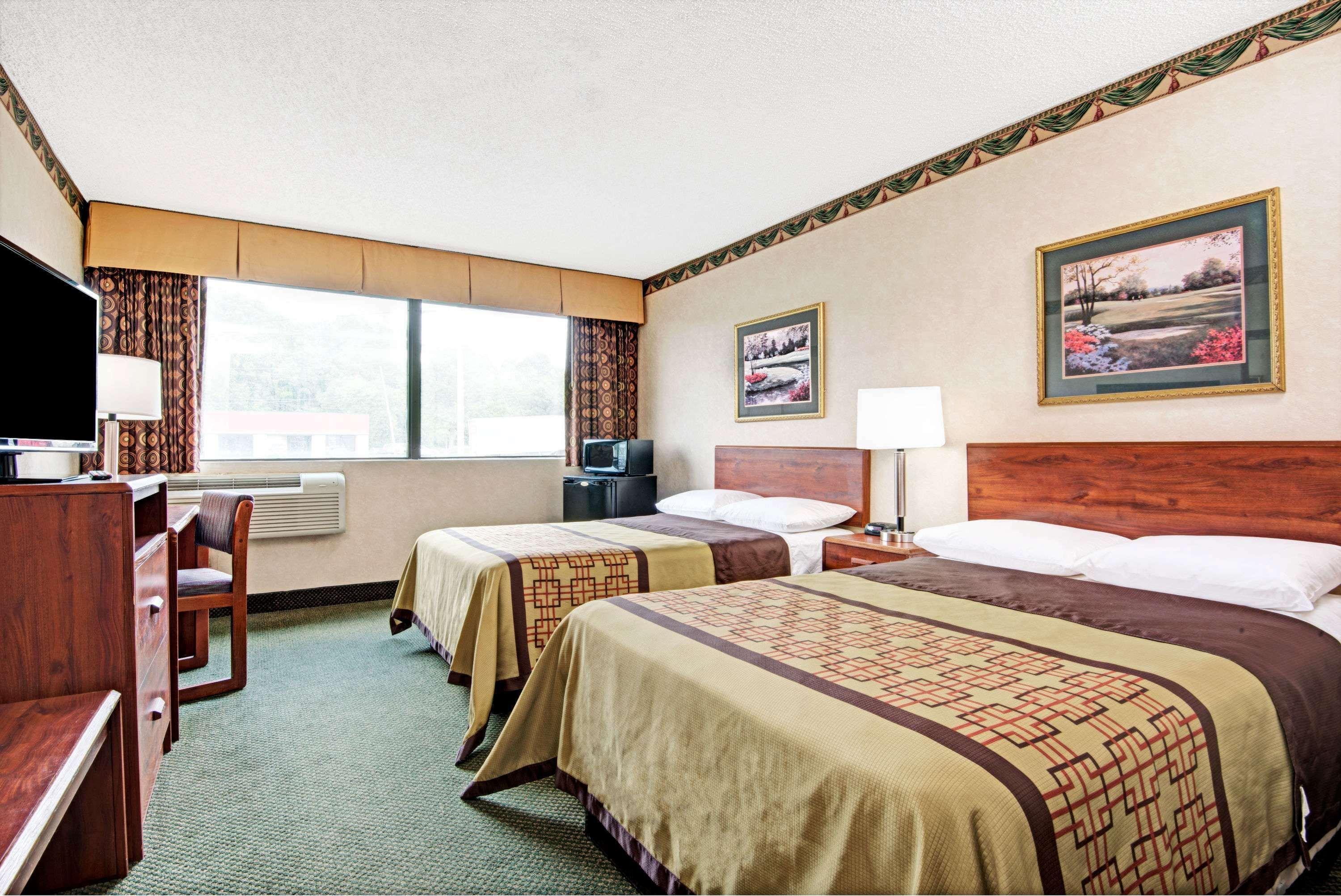 Super 8 By Wyndham Raleigh North East Hotell Eksteriør bilde