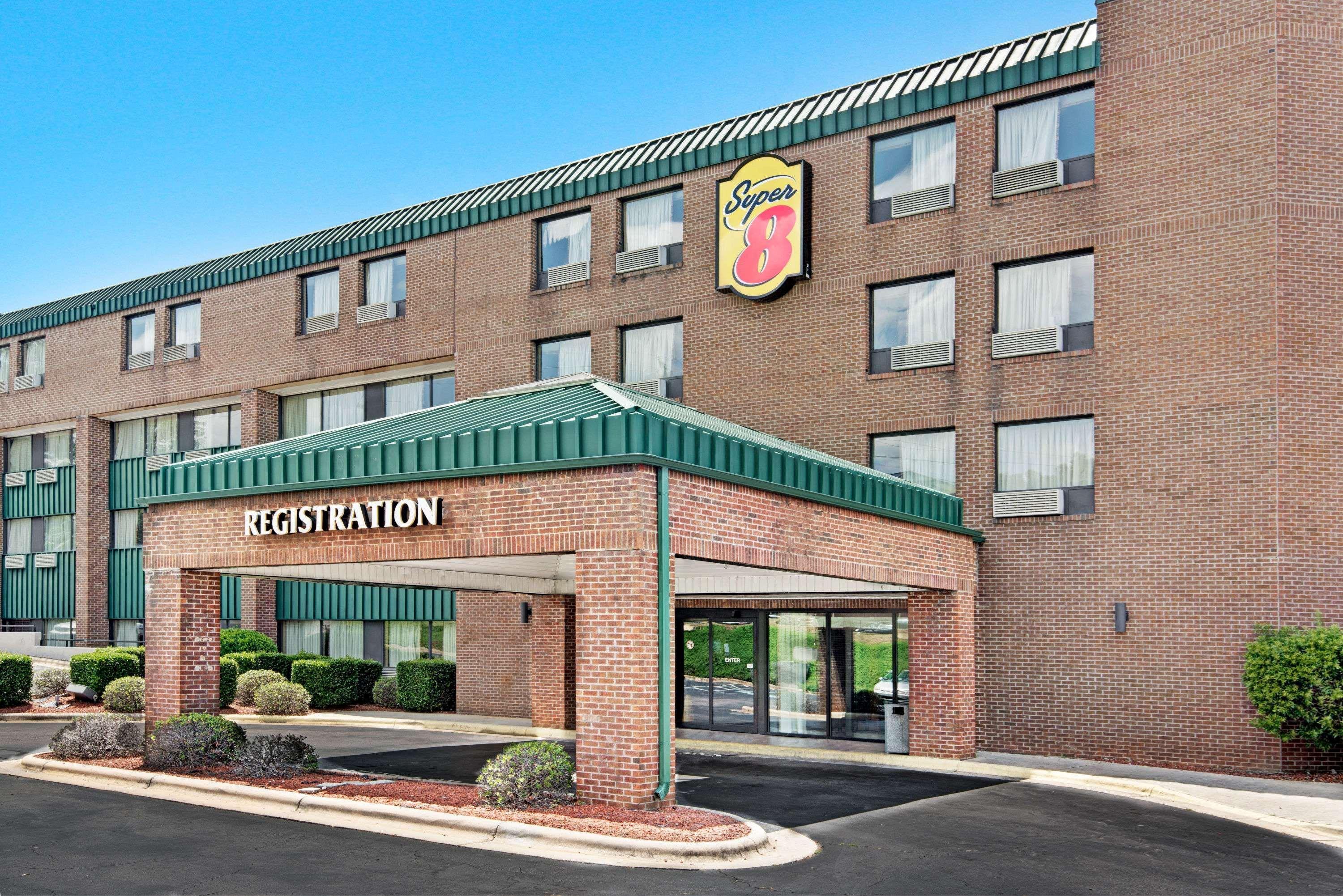 Super 8 By Wyndham Raleigh North East Hotell Eksteriør bilde