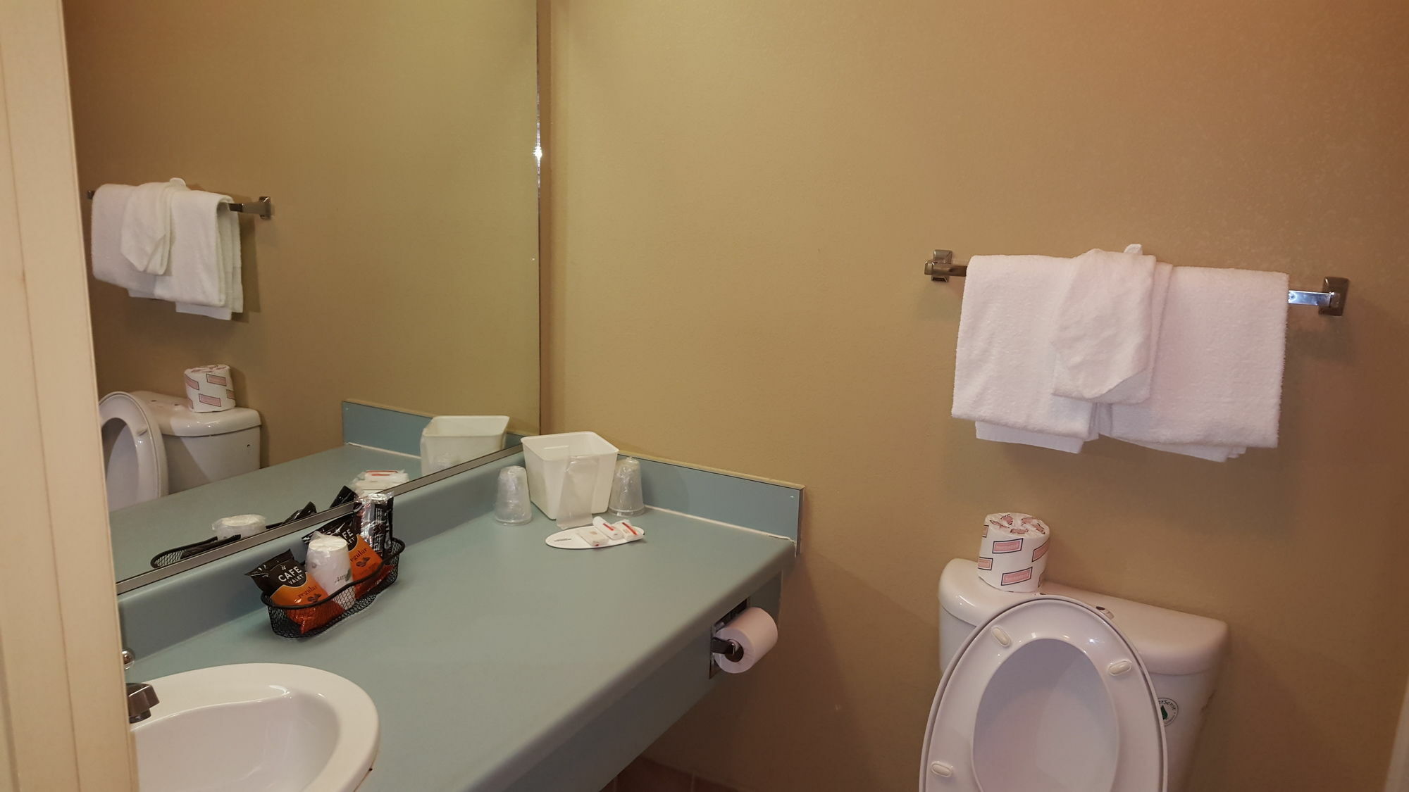 Super 8 By Wyndham Raleigh North East Hotell Eksteriør bilde